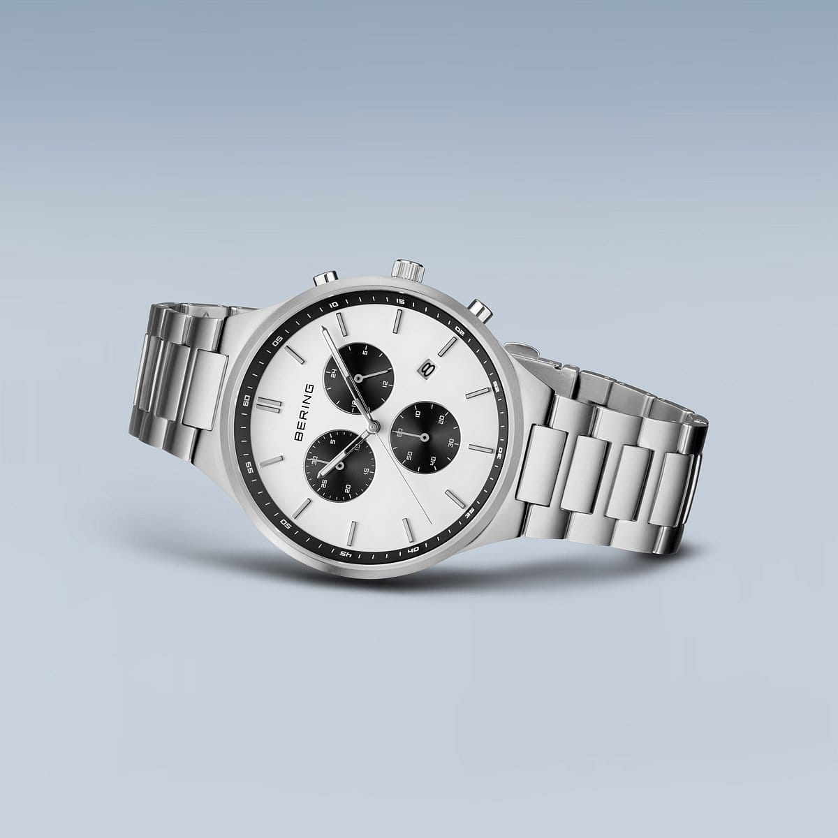 Titan Chrono | brushed silver | 11743-704